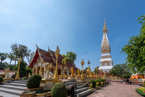 วัดพระธาตุพนม